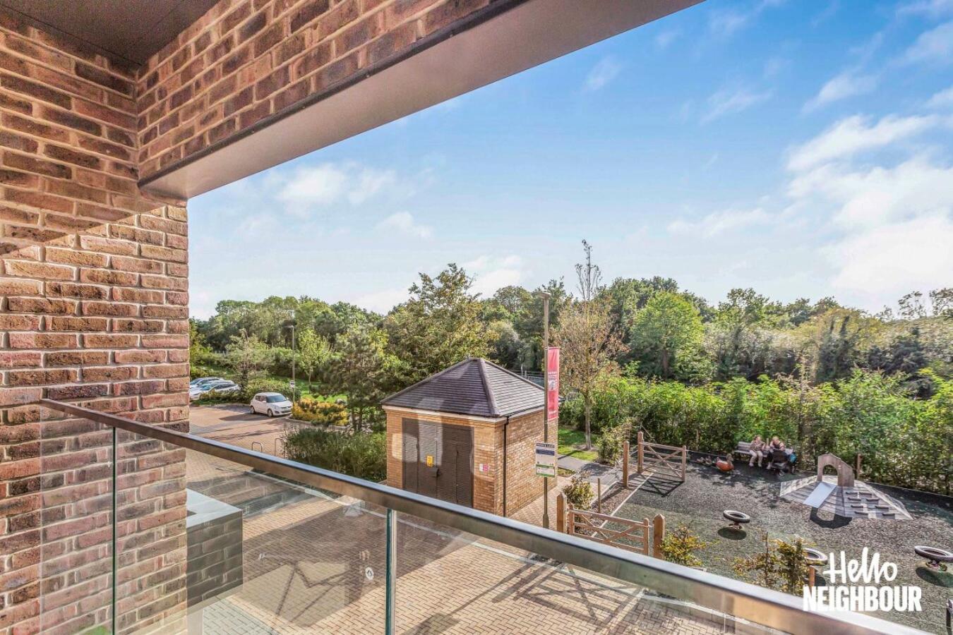 Modern 1 Bedroom Apartment With Parking In Colindale, London 에지웨어 외부 사진